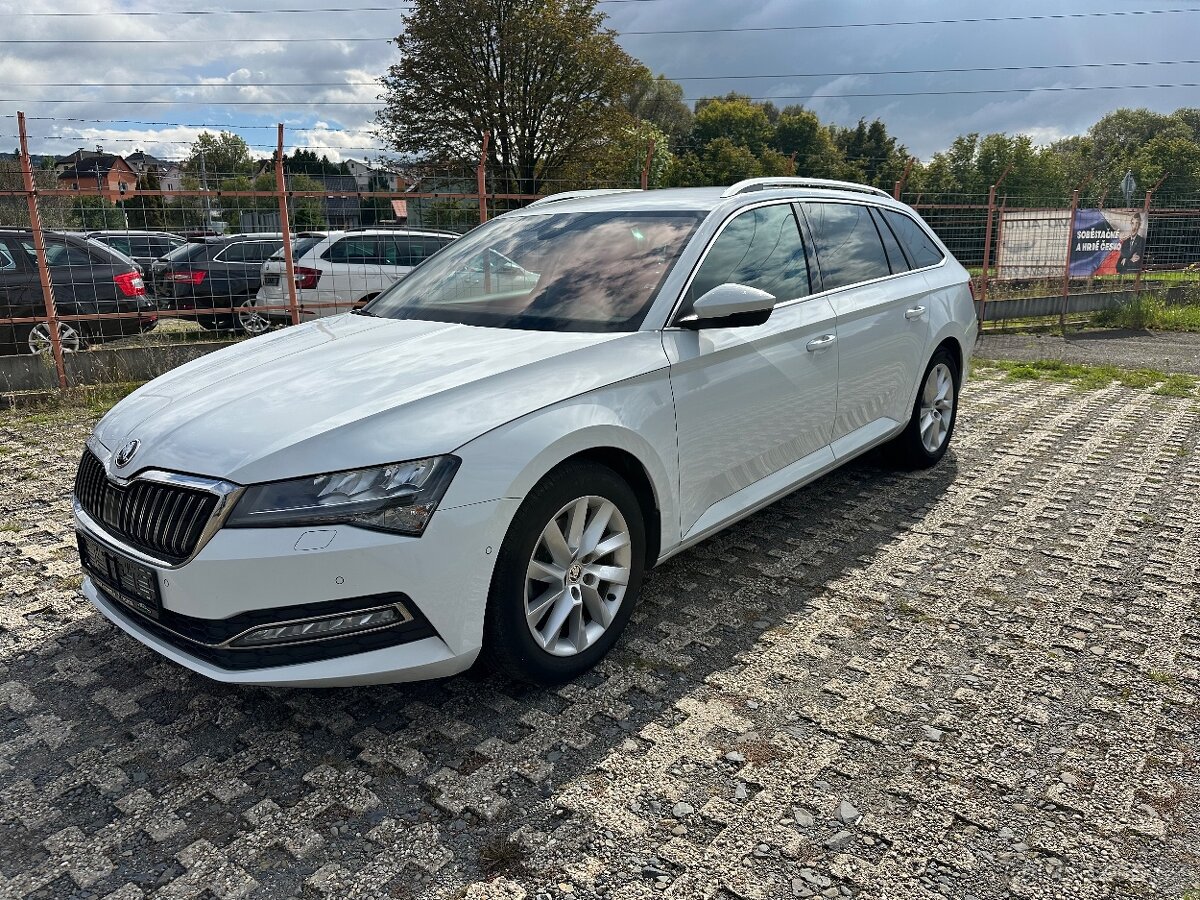 Škoda Superb 2.0Tdi 110kw style Dsg 1 majitel 2021