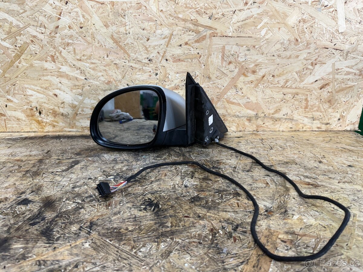 LEVÉ ZPĚTNÉ ZRCÁTKO ŠKODA YETI 9 PIN 5L0857933