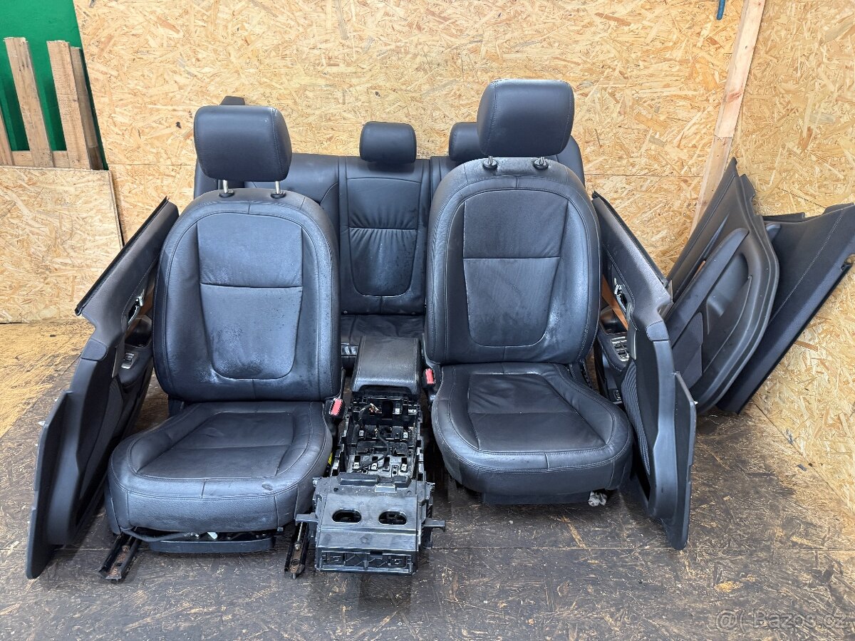 KOMPLETNÍ KOŽENÝ INTERIER JAGUAR XF