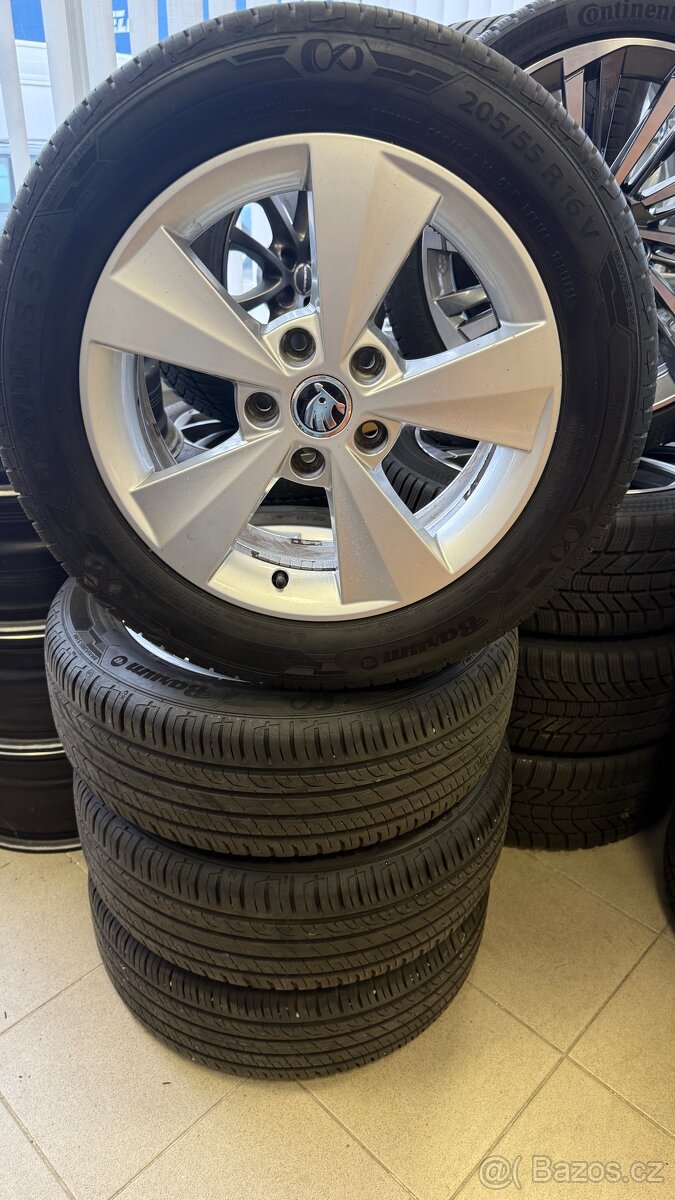 ŠKODA OCTAVIA III ORIG ALU KOLA +205/55/16 7.5MM