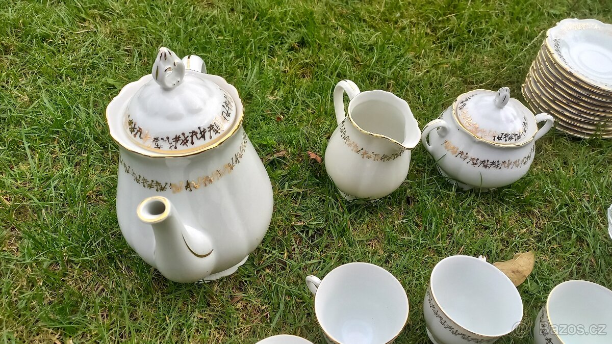 skleničky, čajový set, váza - vše za symbolickou cenu