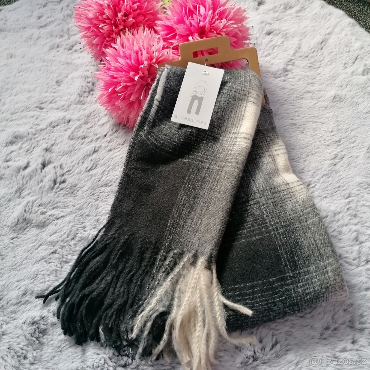 Krásná zimní šála - nová