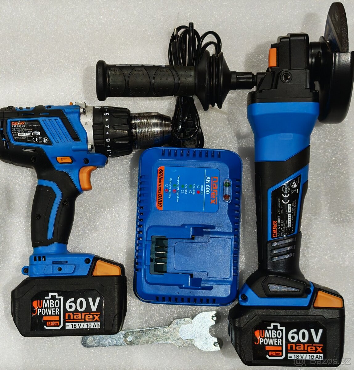 NAREX 60v vrtačka a bruska sada