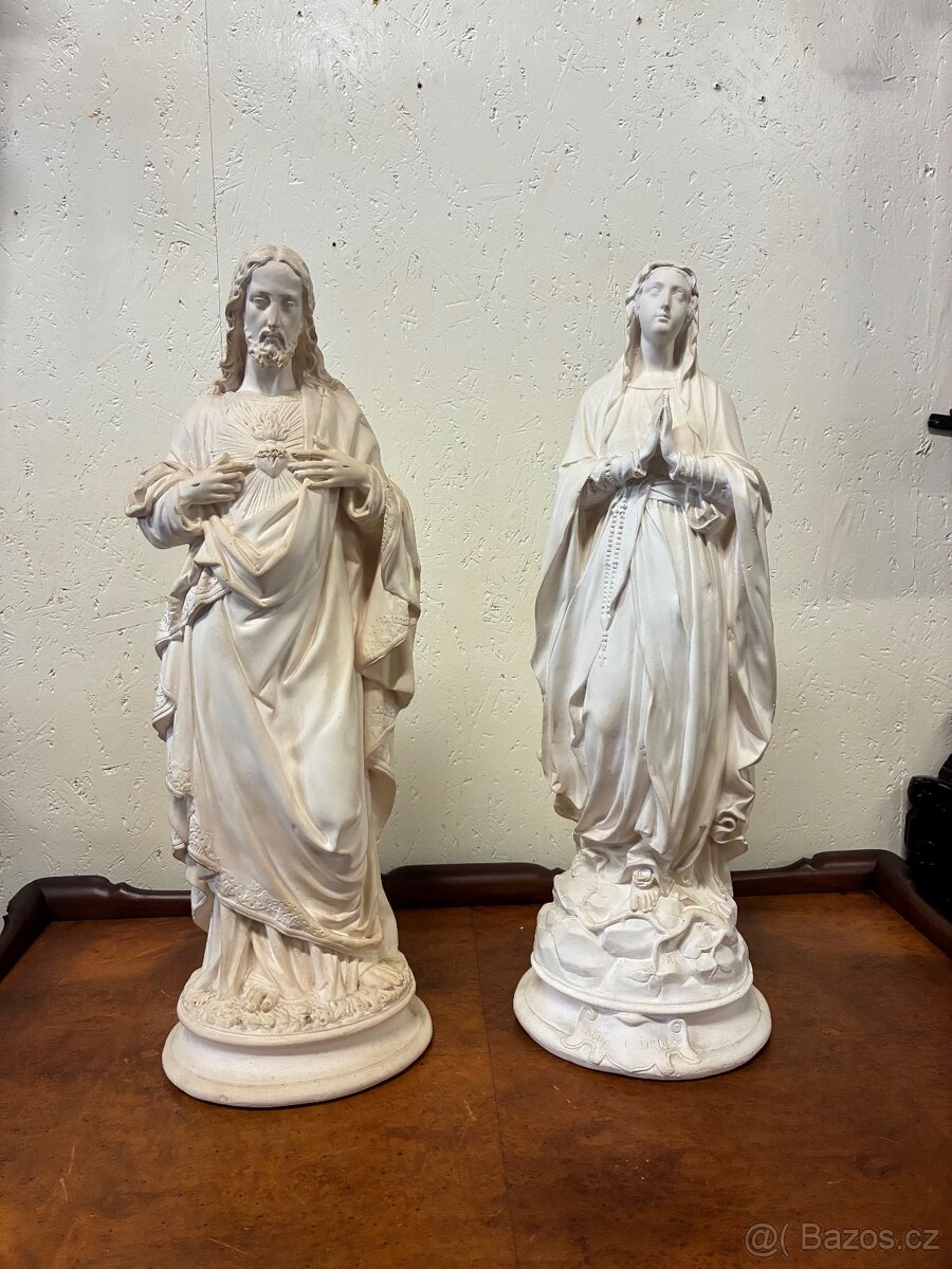 2x Svatá socha