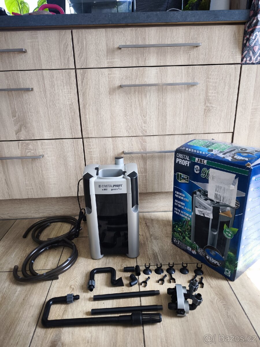 Akvarijní externí (vnější) filtr JBL e902