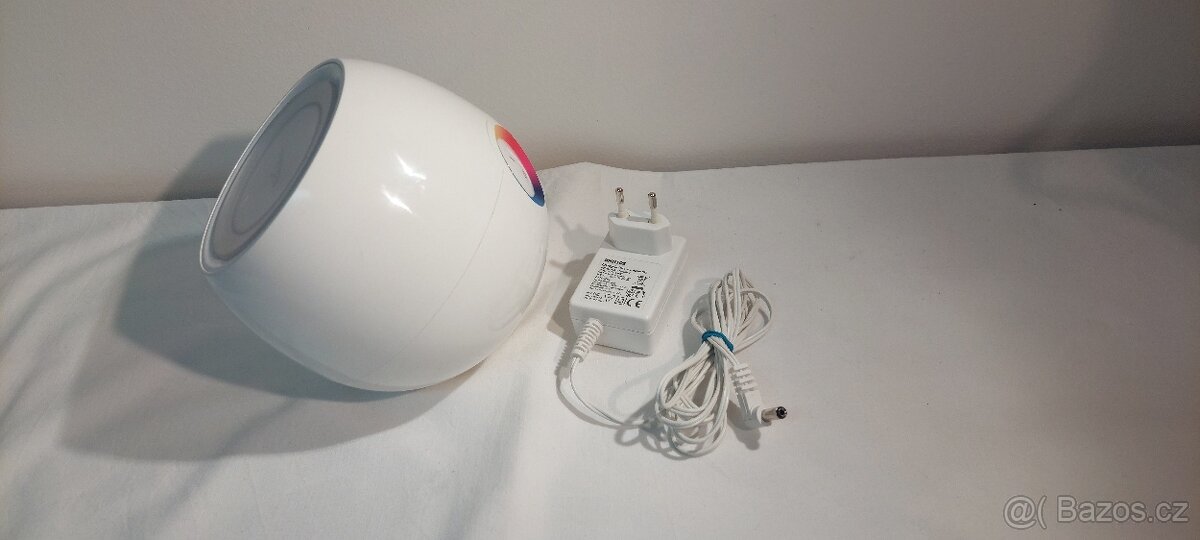 Led stmívatelná stolní lampa Philips