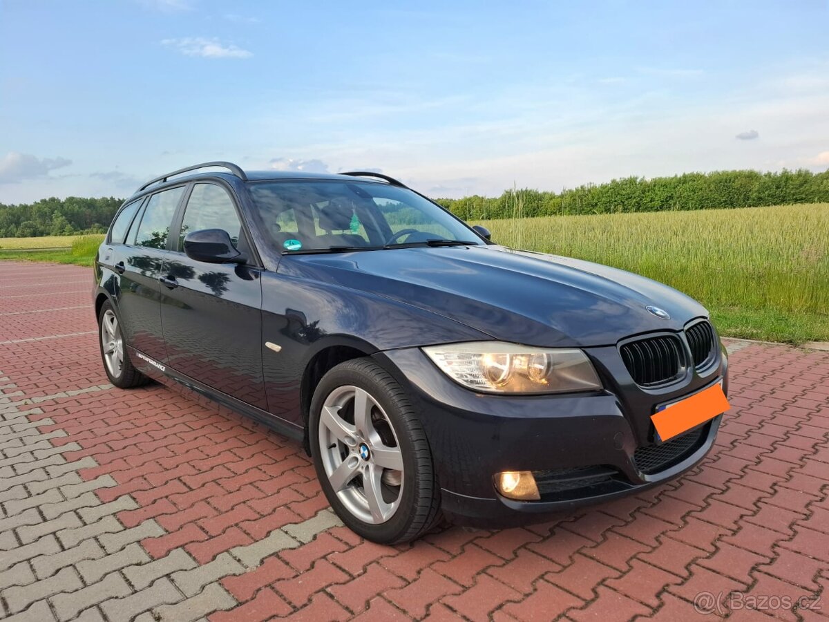 BMW 320i 2009 NEBOURANÝ, ORIGINÁLNÍ STAV