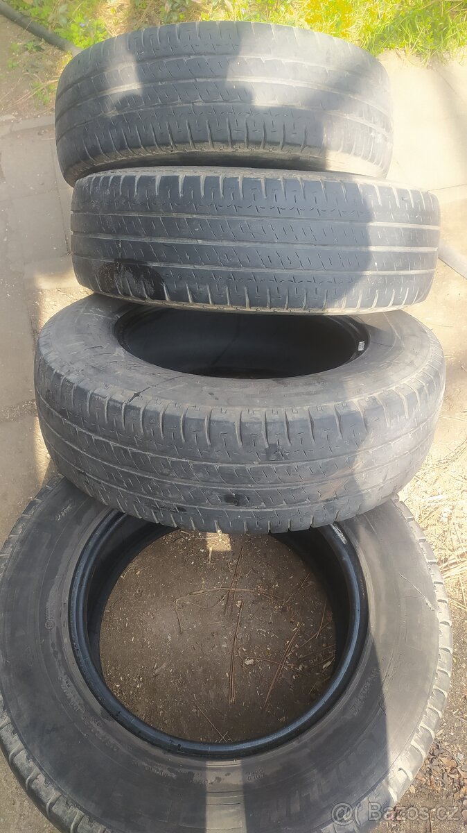 215/70/15 C Michelin