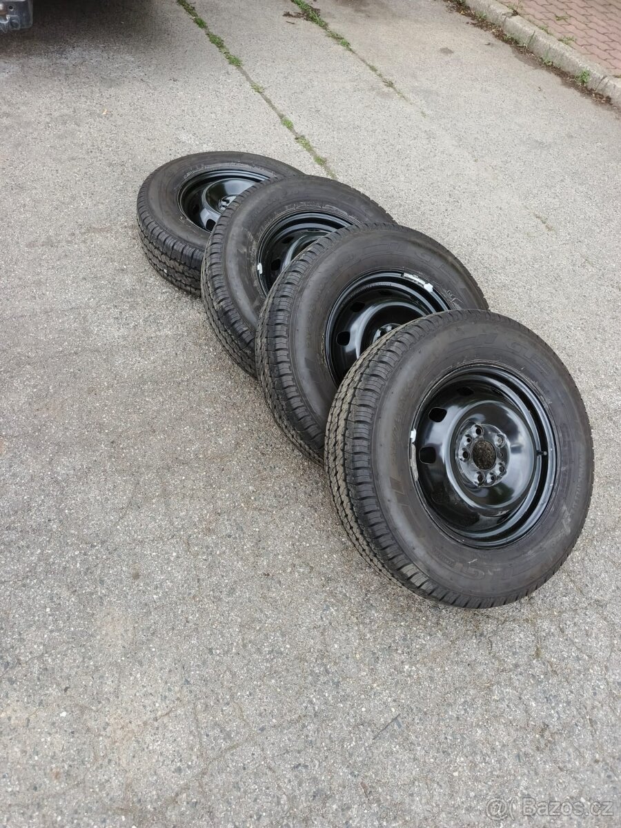 5x118 R16 215/75 r16c