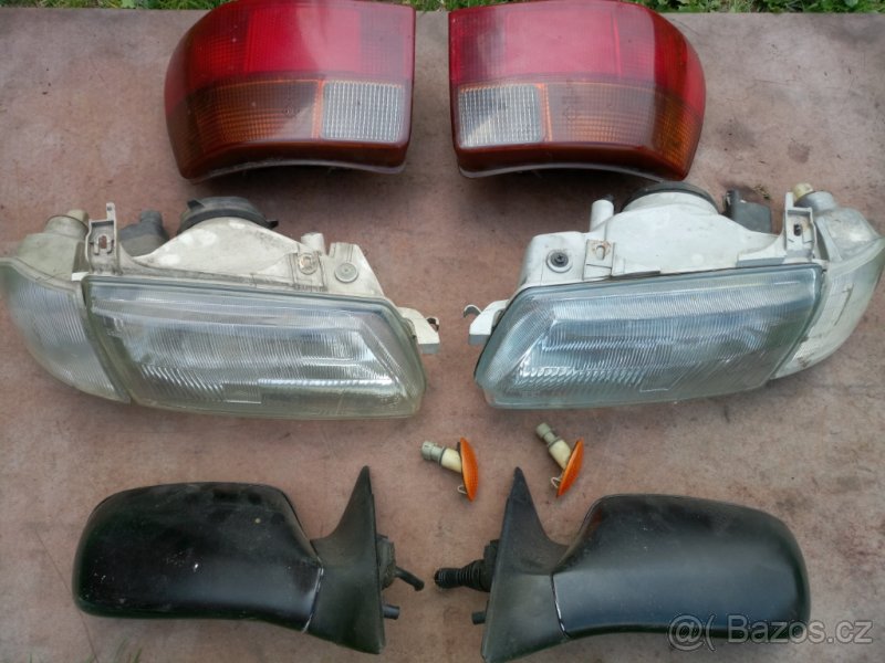 Opel Astra F světla, zrcátka, blikače