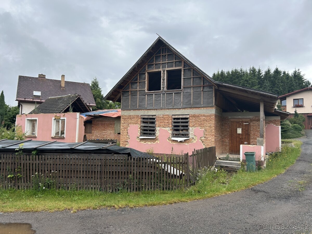 Prodej hrubé stavby rodinného domu, Křenov u Svitav