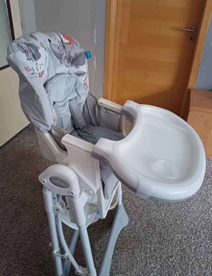 Dětská jídelní židlička