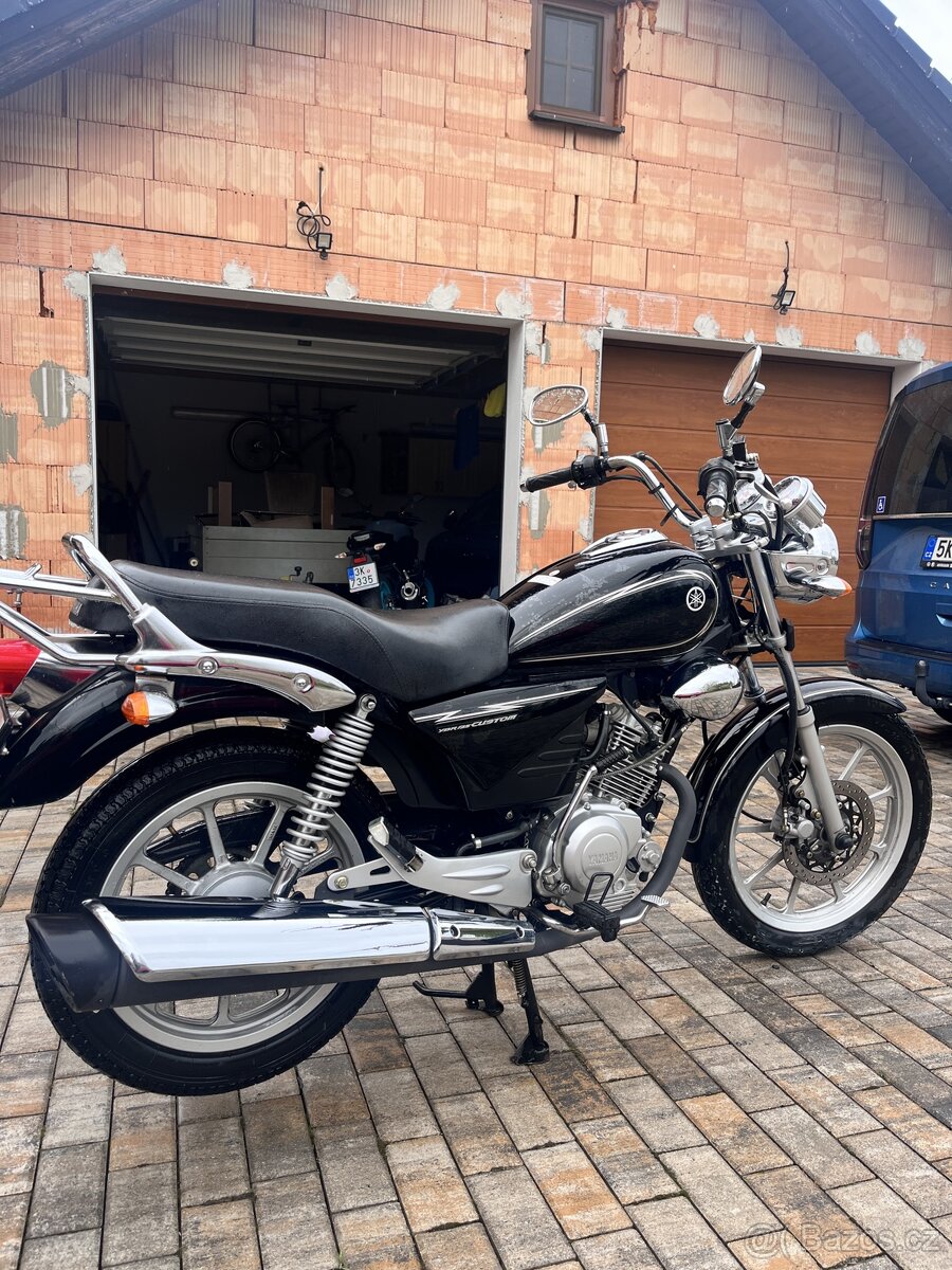 Yamaha YBR custom 125