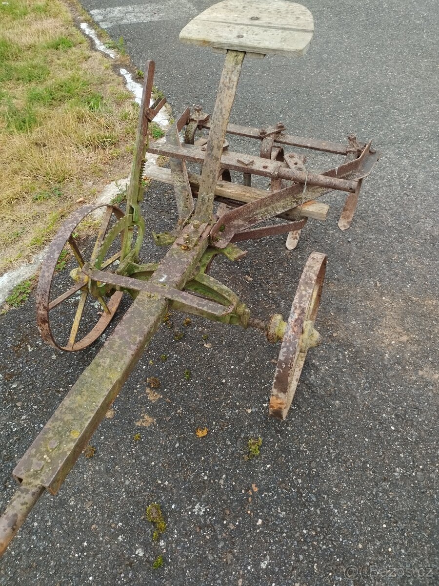 Kompaktor a brány za frézu pf 62