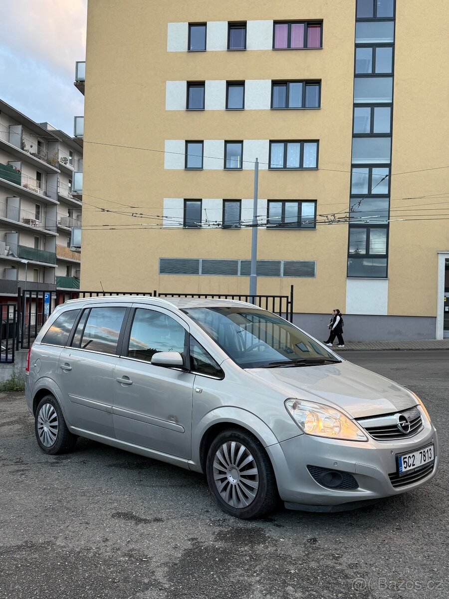 Opel Zafira, 1.7CDI 81KW KUŽE KLIMA 7MIST Ojeté, 11/2008, 28