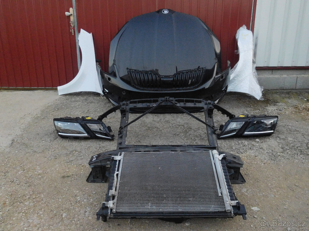 Škoda Octavia 3- lift , kapota nárazník,blatní ,xenon,