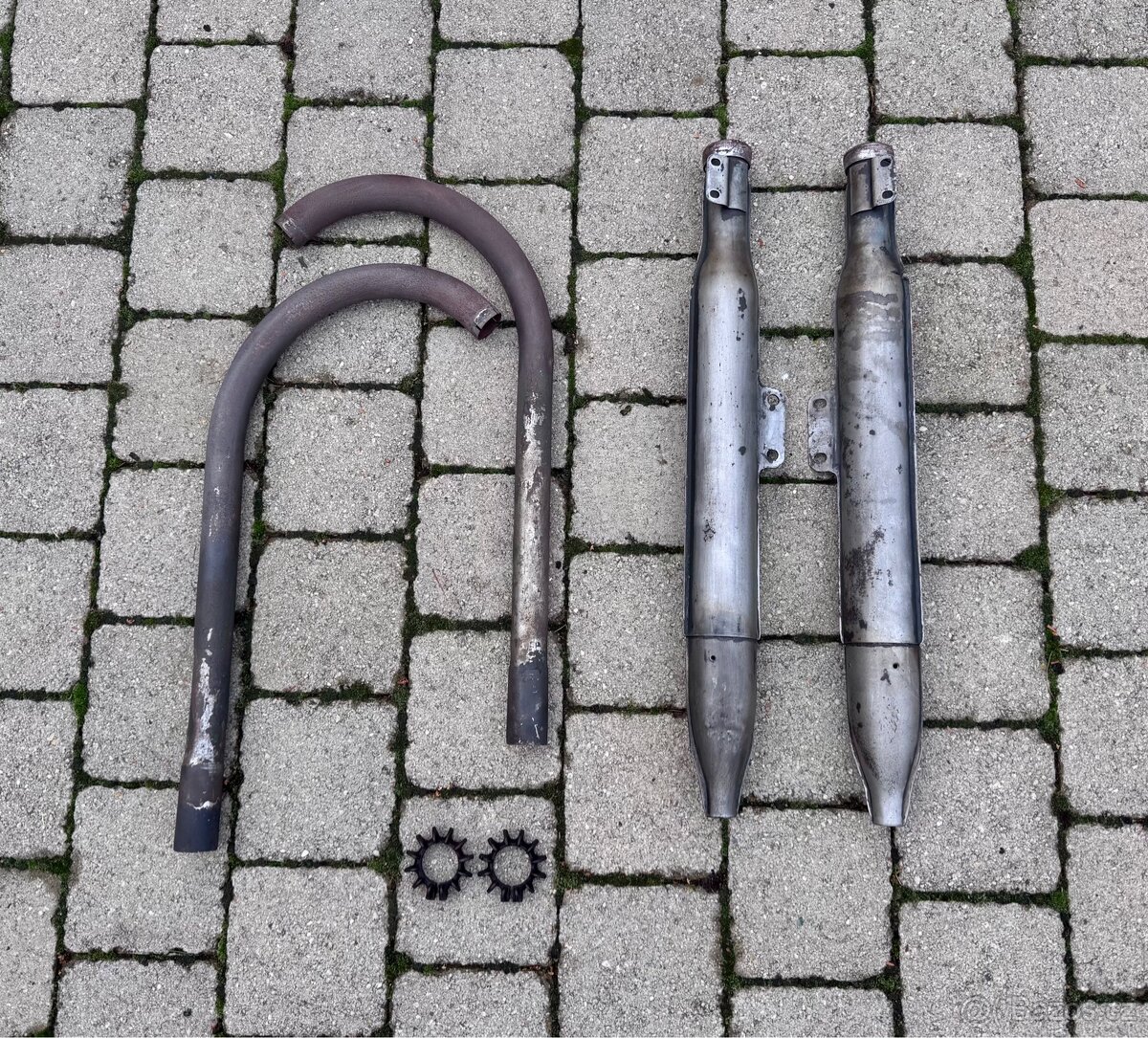 Jawa ČZ malá kývačka i půlbuben - výfuky