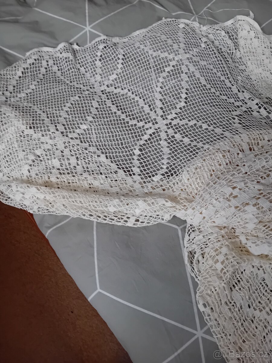 Háčkované záclony