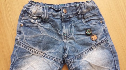 KRAŤASY (šortky) CHLAPECKÉ vel.128. Riflové (džínové).