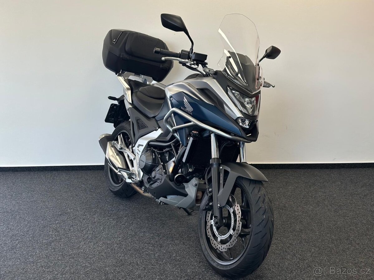 Honda NC750X 2023