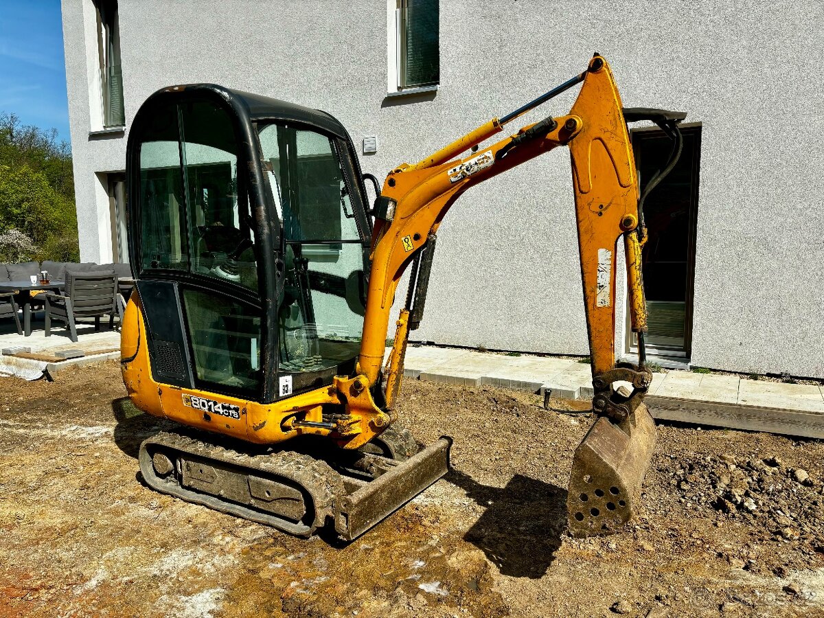 Pásový minibagr JCB 8014 cts