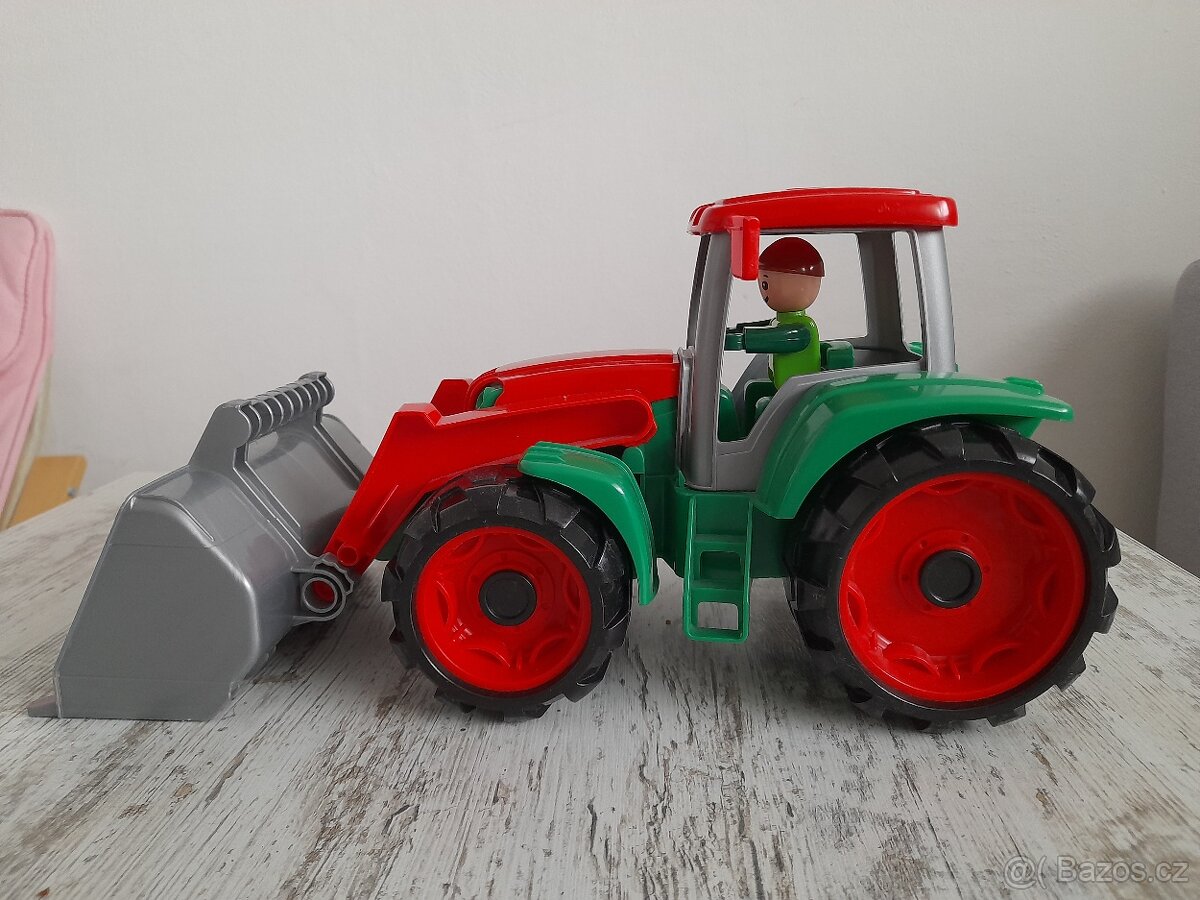 "LENA" Traktor s pohyblivou radlicí a panáčkem