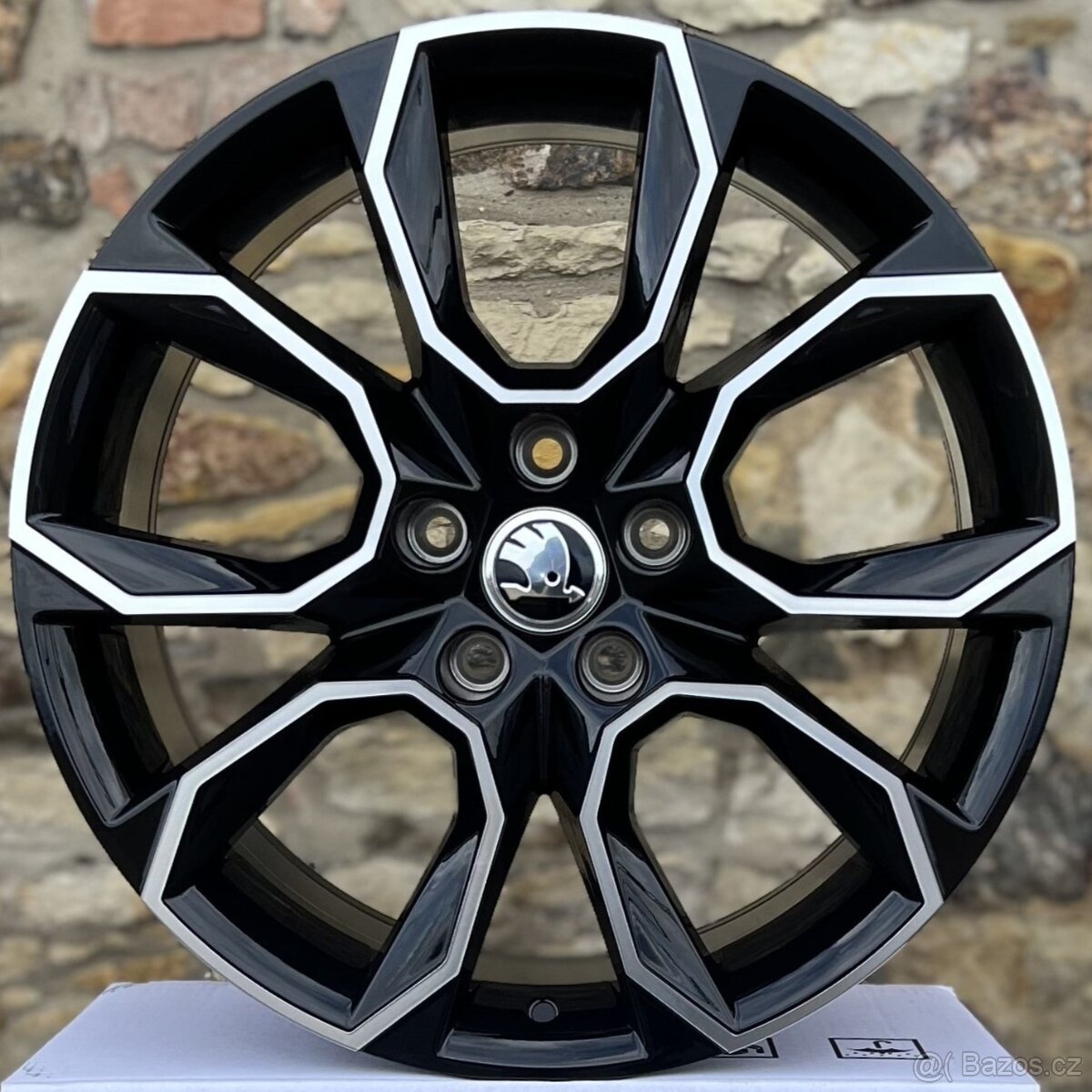 5x112 r18 alu kola na Škoda