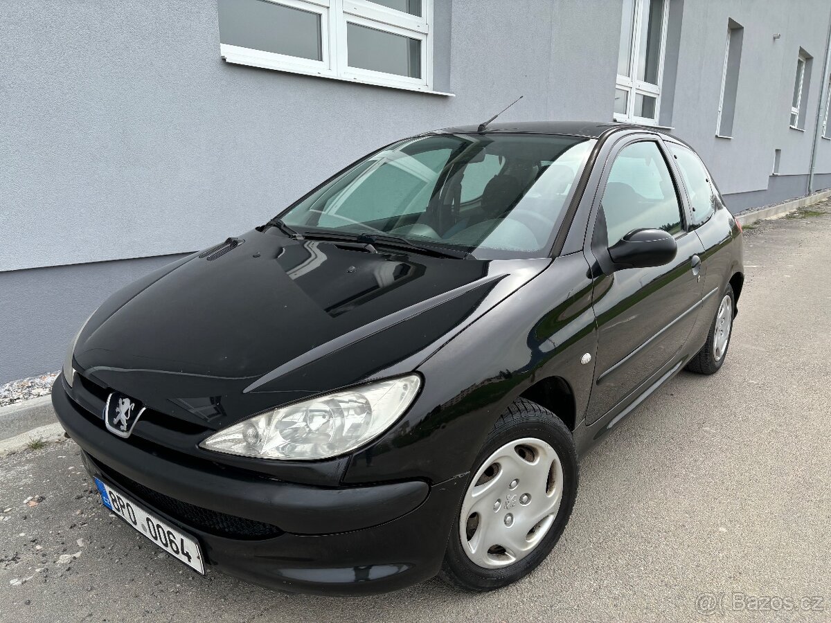 Peugeot 206 1.1i