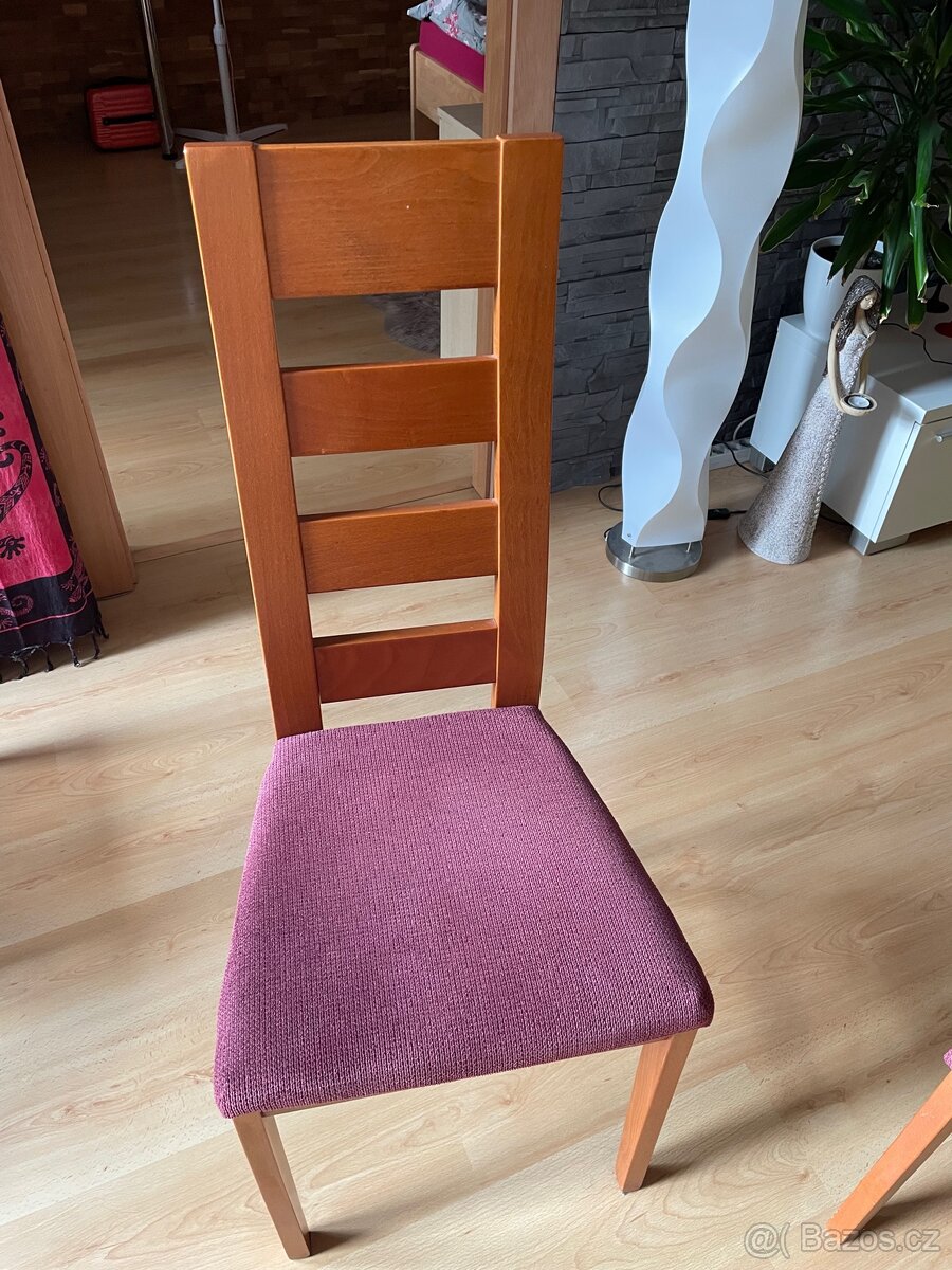 Židle k jídelnímu stolu