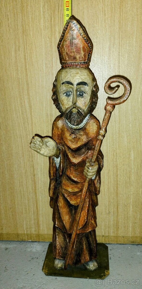 Dřevěná soška Mikuláše