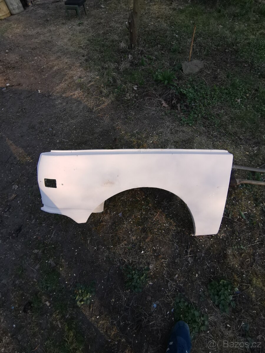 Wartburg 353 Levý přední blatník