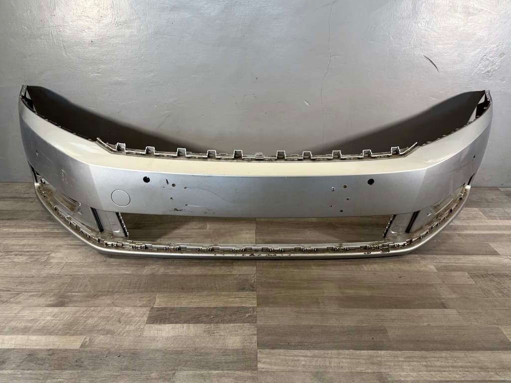 VW PASSAT B7 10-14 - náraznik OST+4xPDC 3AA807221