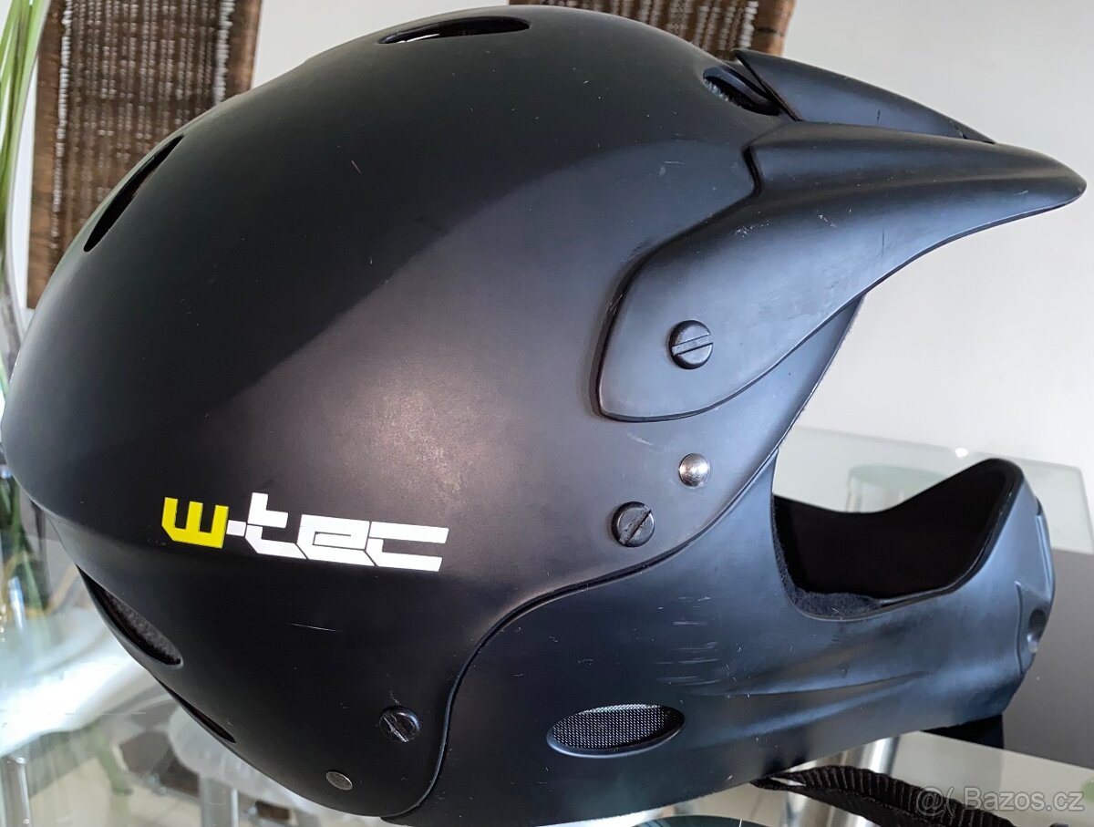 W-tec downhill helma