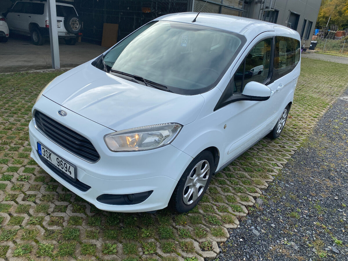 Tourneo Courier 1.6TDCi 2015 ČR 5 míst kombi