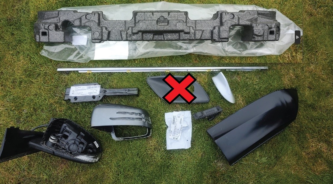 Ruzne veci Toyota, KIA, Mercedes - zrcadlo, listy, absorber