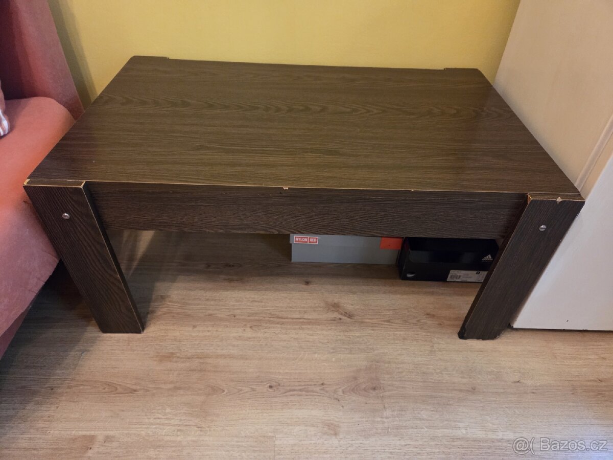 Konferenční stolek