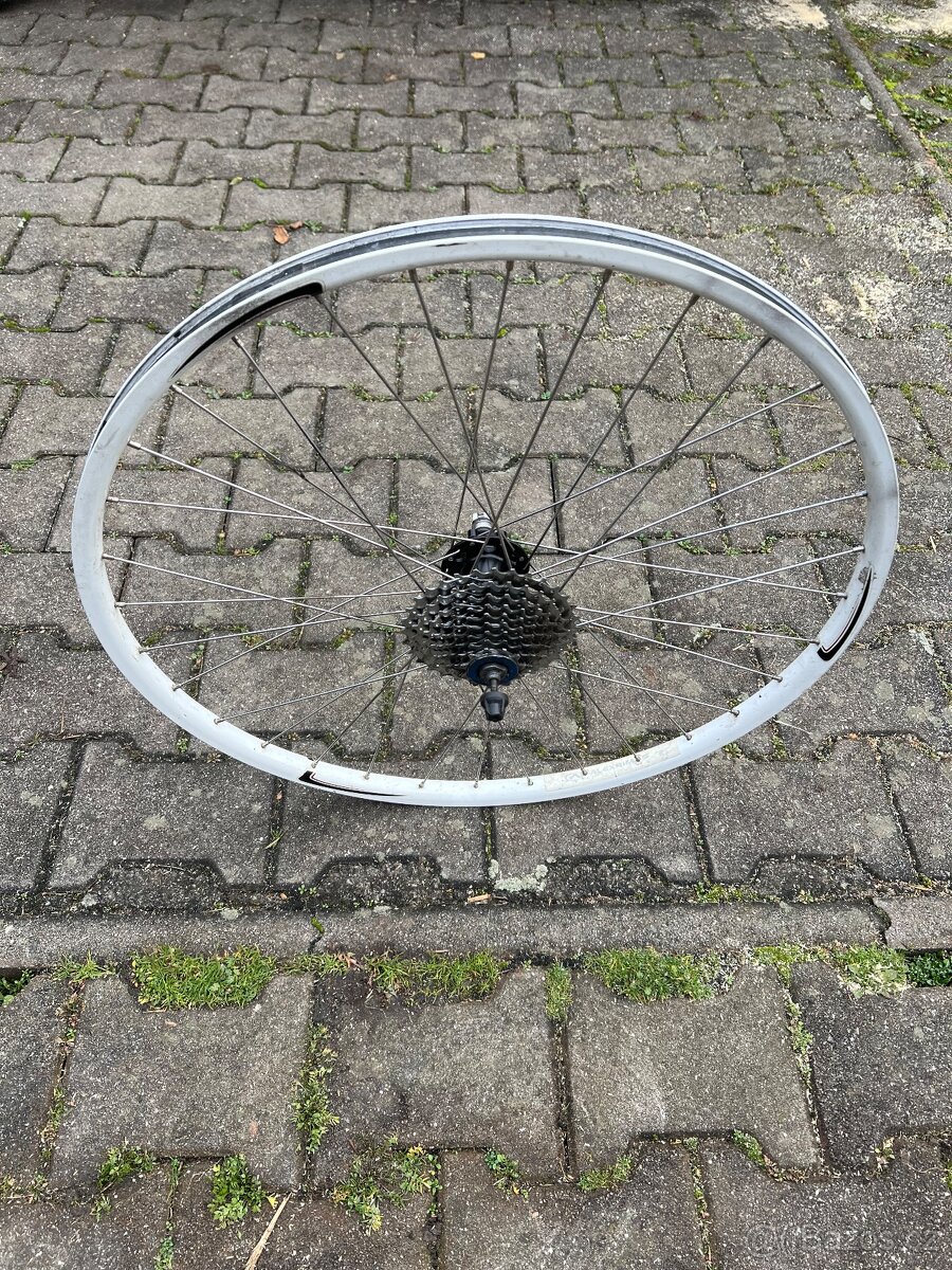 Zadni kolo specialized 26