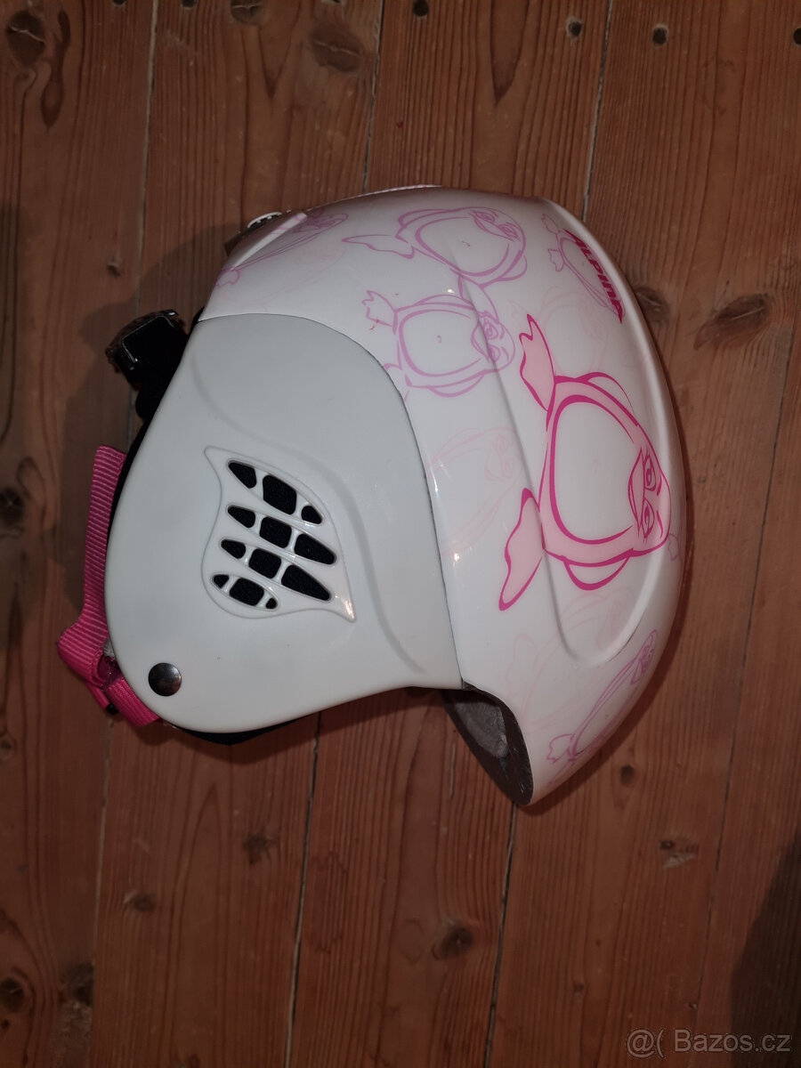 Dětská lyžařská helma Alpina vel. (48-52)