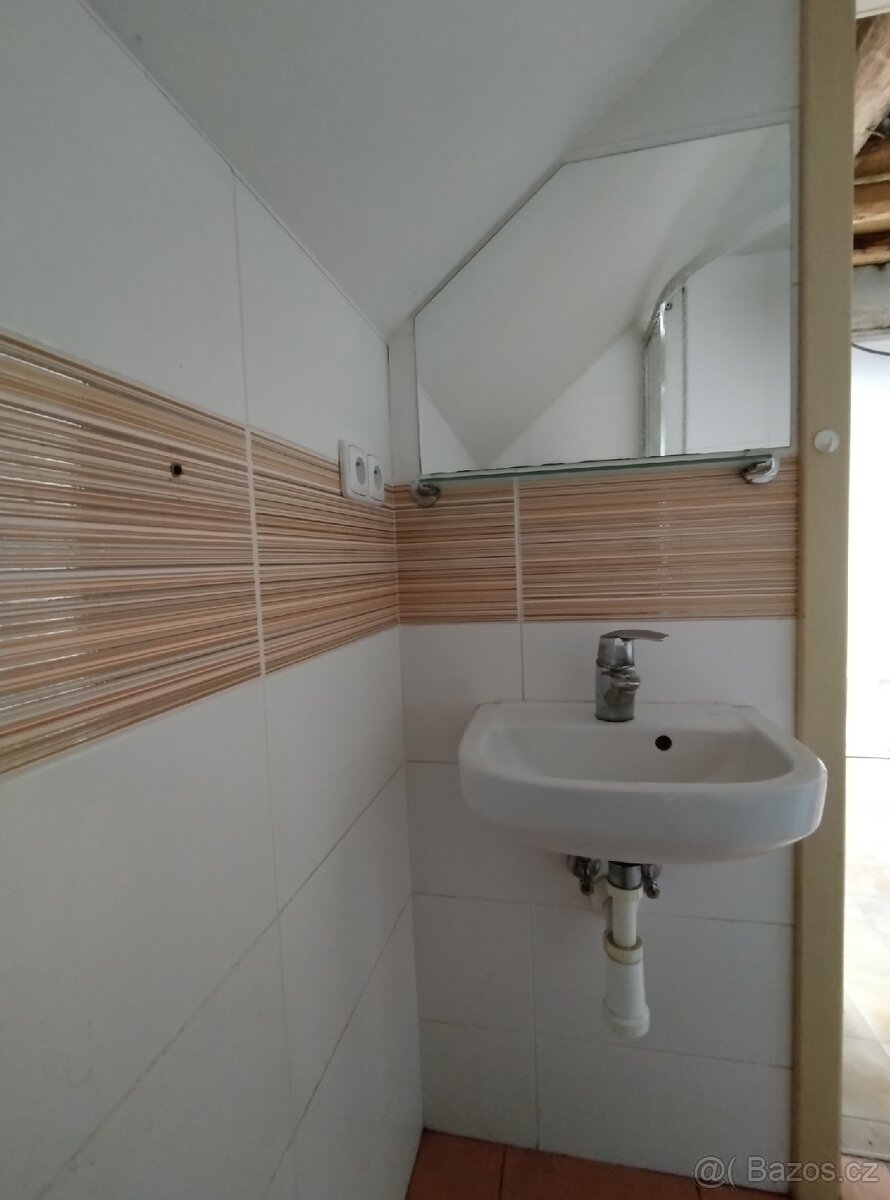 Umyvadlo KOLO do koupelny vč. sifonu