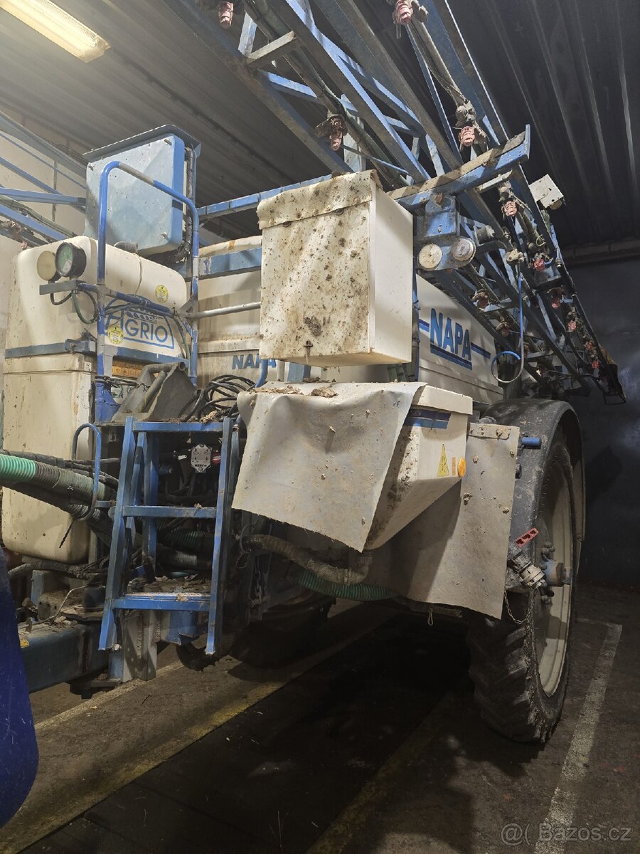 Tažený postřikovač