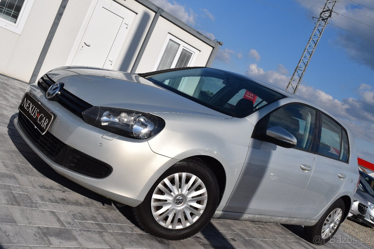 Volkswagen Golf 1.6 TDI BOHATÁ VÝBAVA NOVÁ STK PRVNÍ MAJITEL
