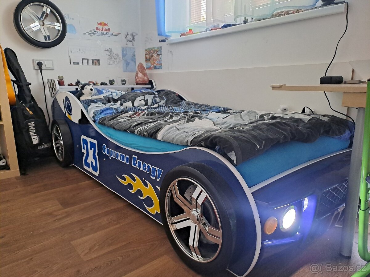 Dětská postel