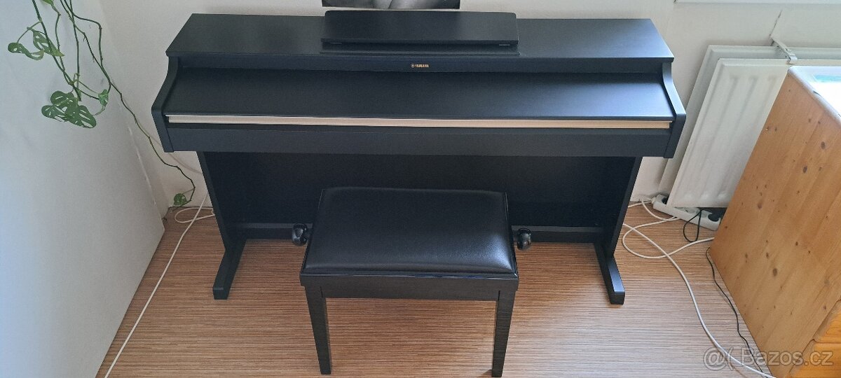 Digitální piano Yamaha