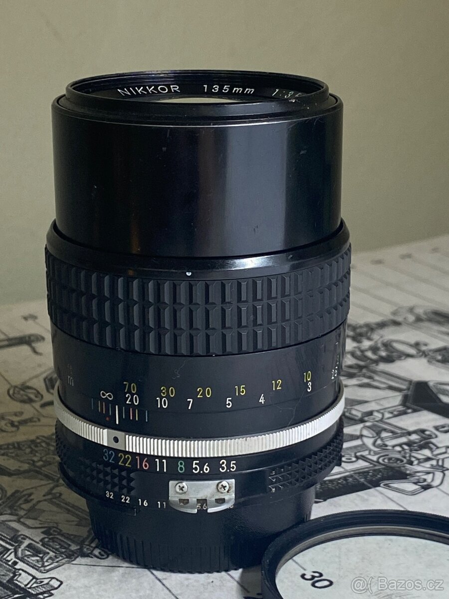 Nikkor 135mm f/3.5 Ai