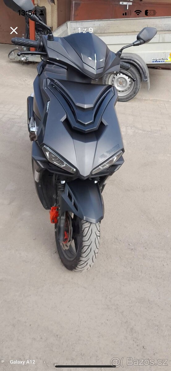 Prodám skutr Znap 125 ccm