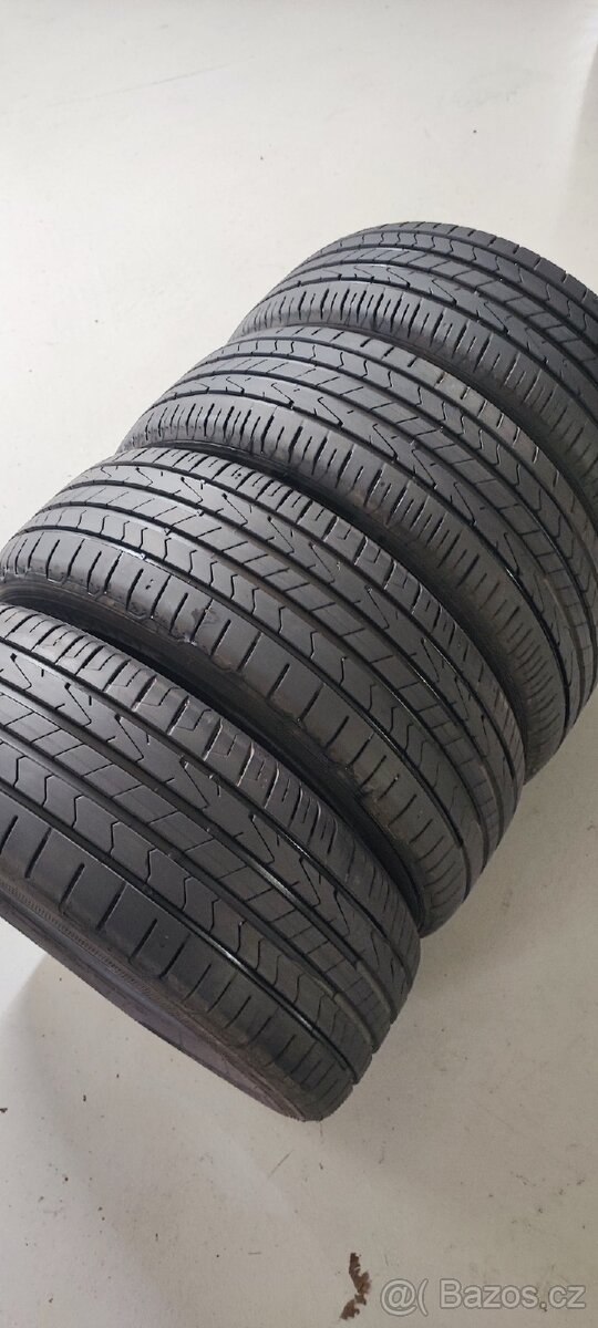 Skoro nové 225/55/18 Hankook Ventus Prime 3x, 2024.