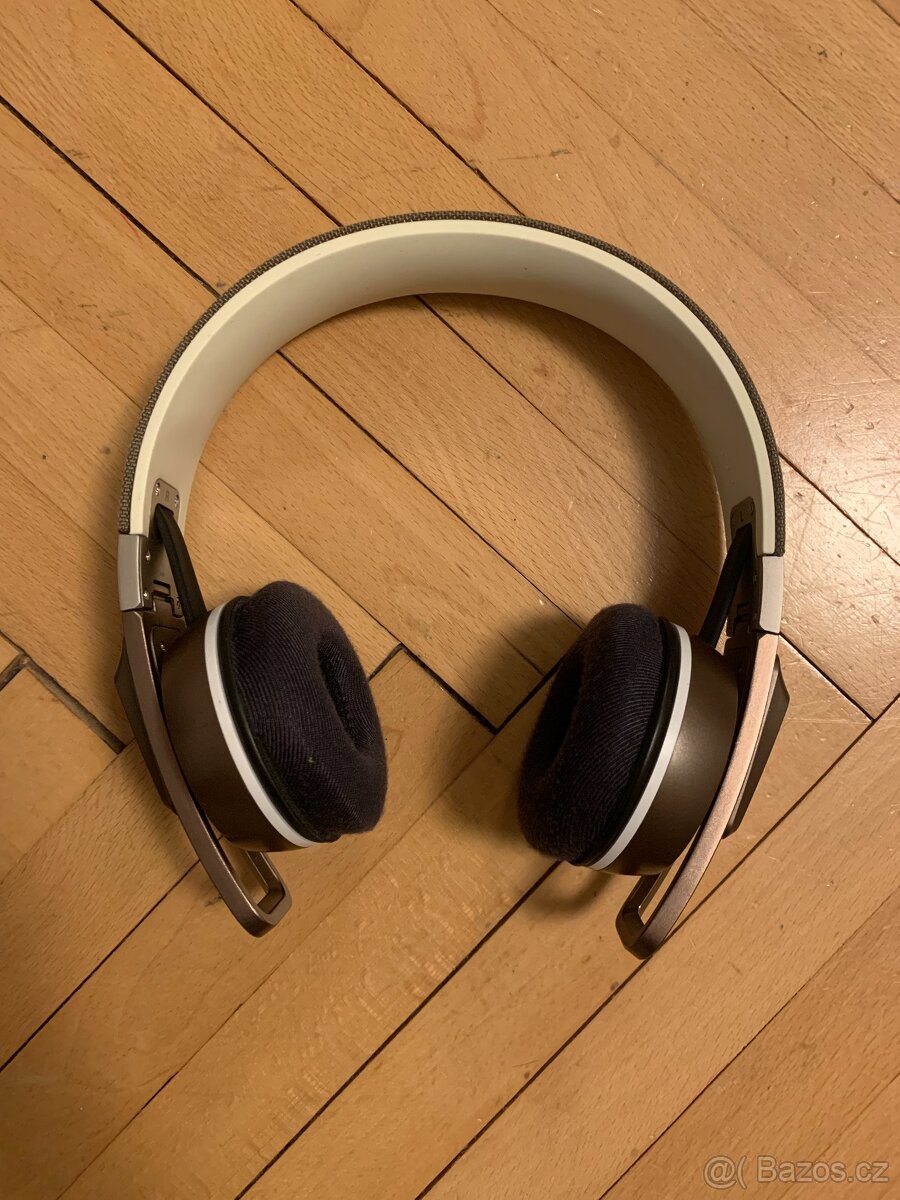 Sluchátka Sennheiser