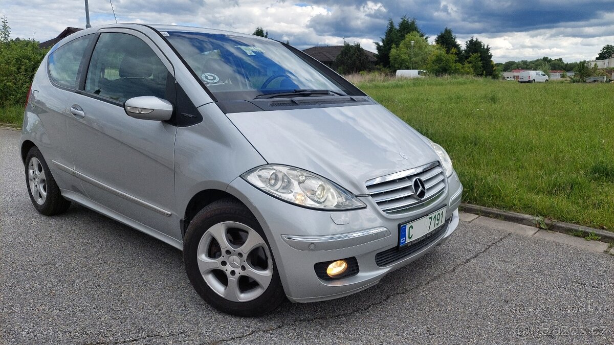 Mercedes A180 ELEGANCE jen 117000km