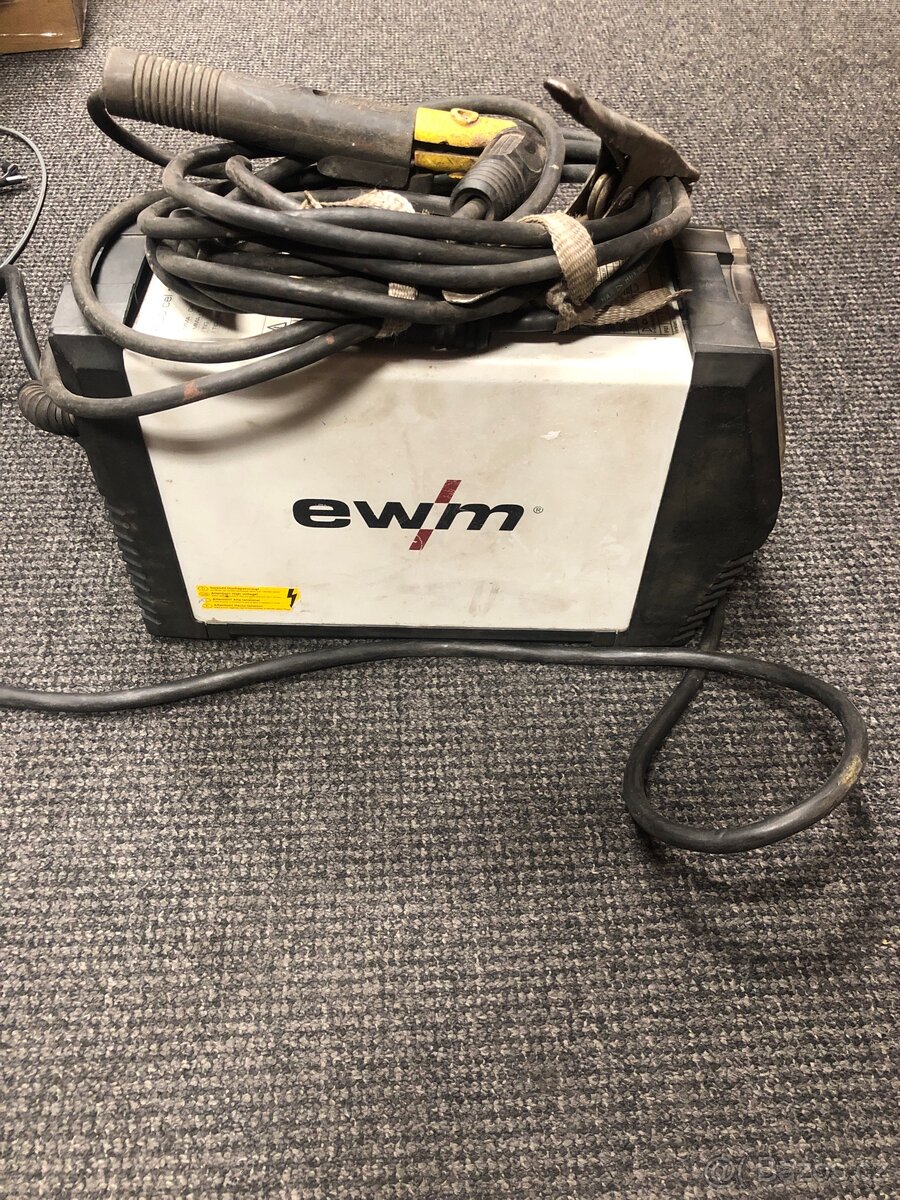 Invertová svářečka EMW Pico 160 cel plus