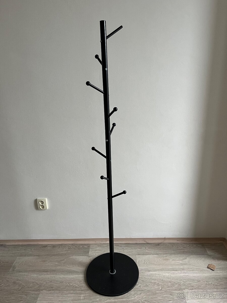 Věšák